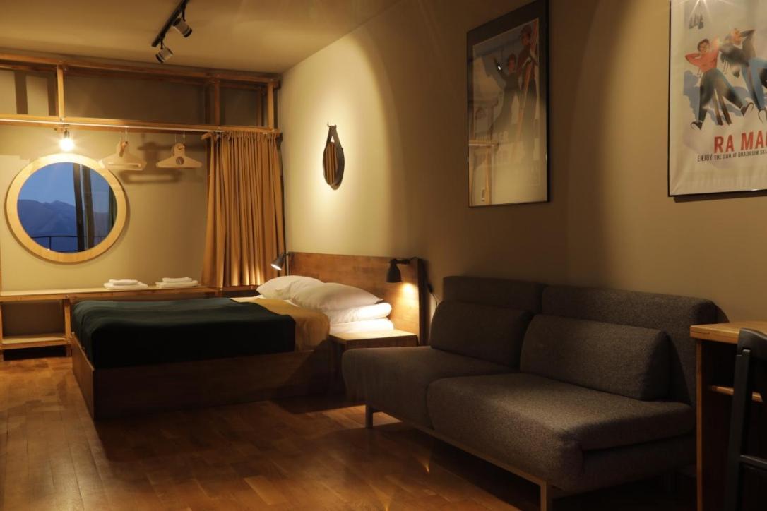 Quadrum Hotel Гудаури Екстериор снимка