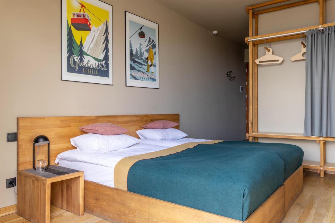 Quadrum Hotel Гудаури Екстериор снимка