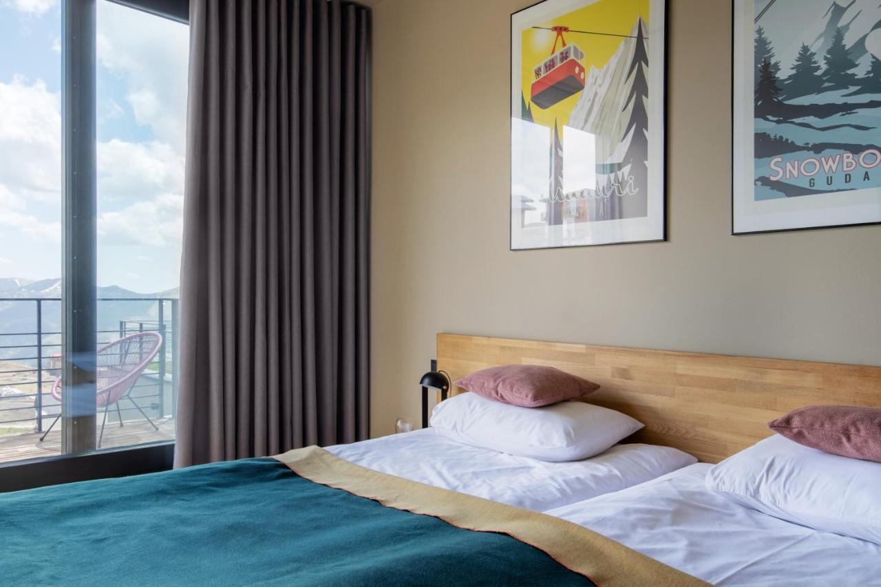 Quadrum Hotel Гудаури Екстериор снимка
