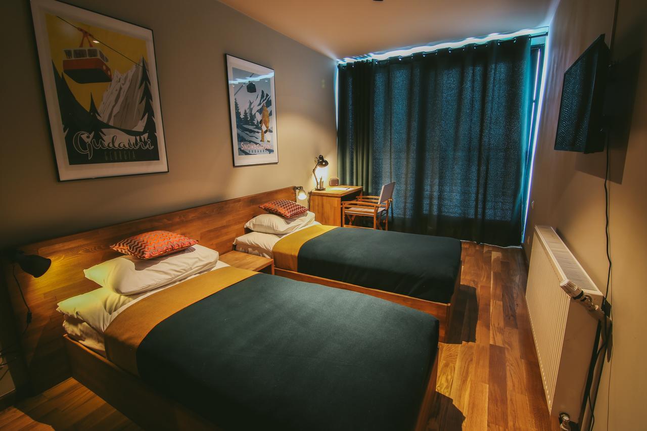 Quadrum Hotel Гудаури Екстериор снимка