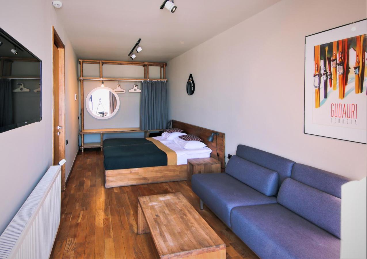 Quadrum Hotel Гудаури Екстериор снимка